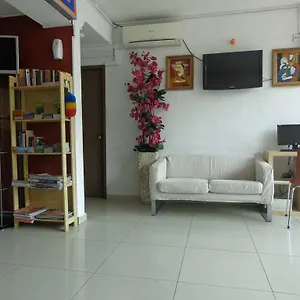 Zenobia Hotel